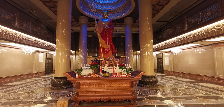 骨灰存放架的智能化就看兩個要素，操作是否簡單？管理變得方便？